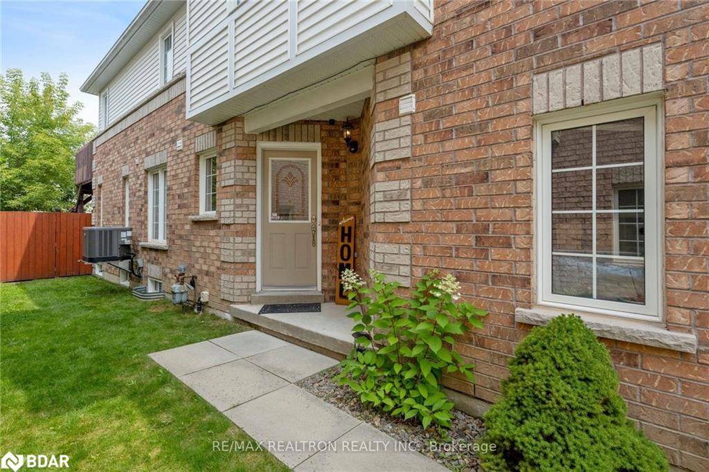 Innisfil, ON L9S 4Y4,1414 Forest Street