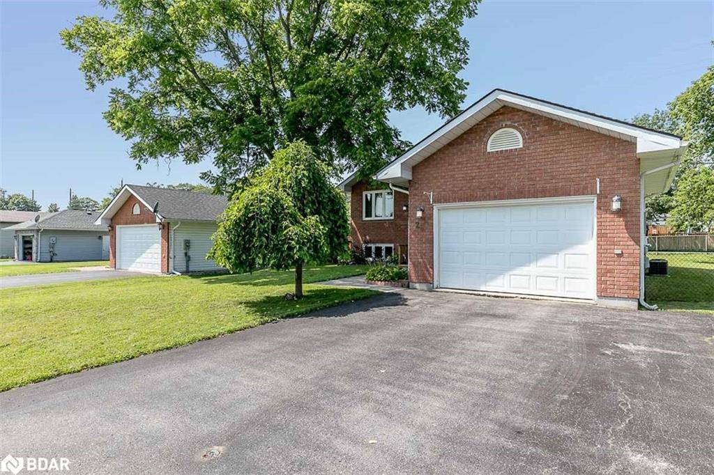 Penetanguishene, ON L9M 1J5,26 Bridle Road