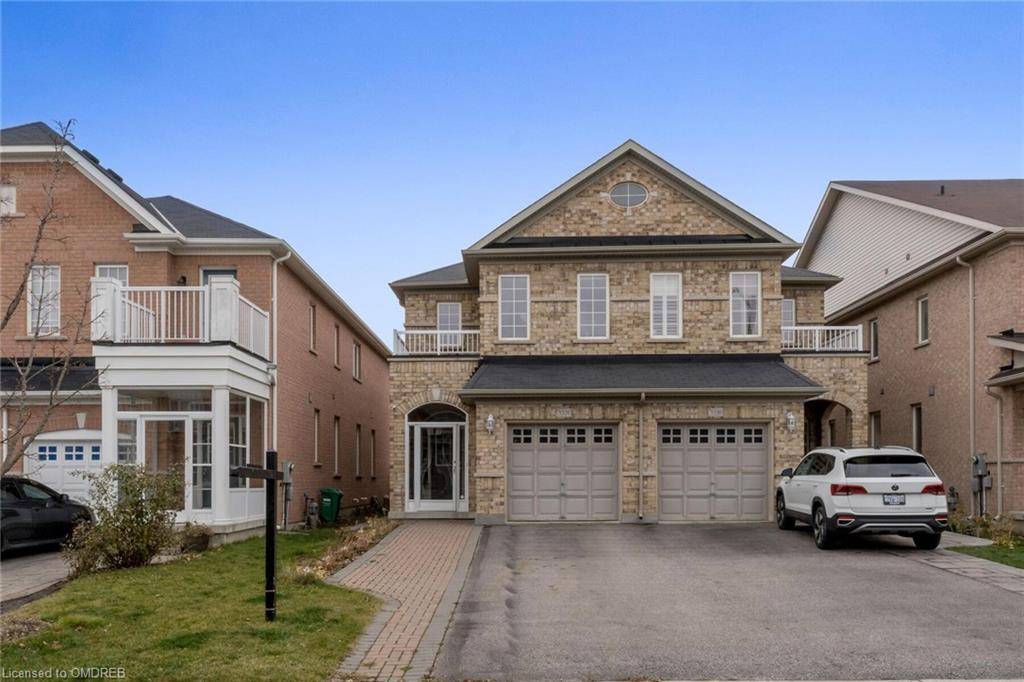 Mississauga, ON L5V 0C9,5328 Bellaggio Crescent