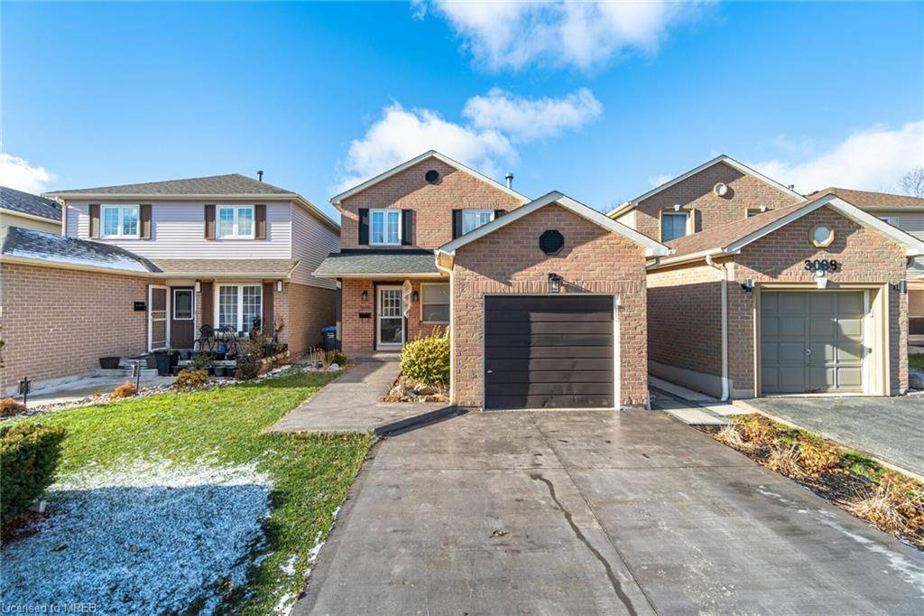 Mississauga, ON L5N 3C3,3090 Kilbride Crescent