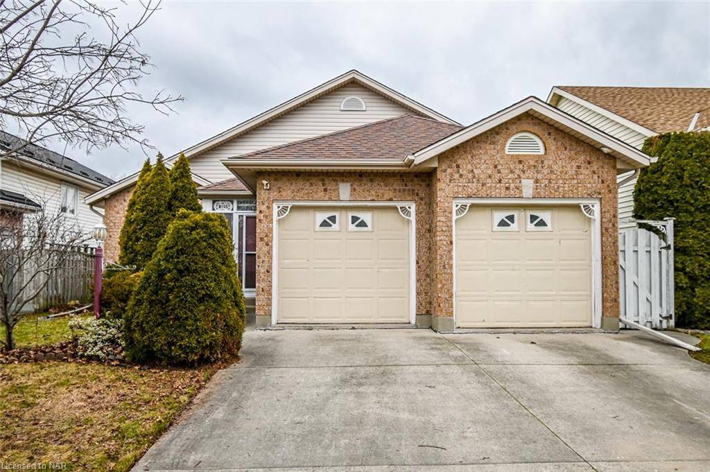 Niagara Falls, ON L2H 3G3,8145 Woodsview Crescent