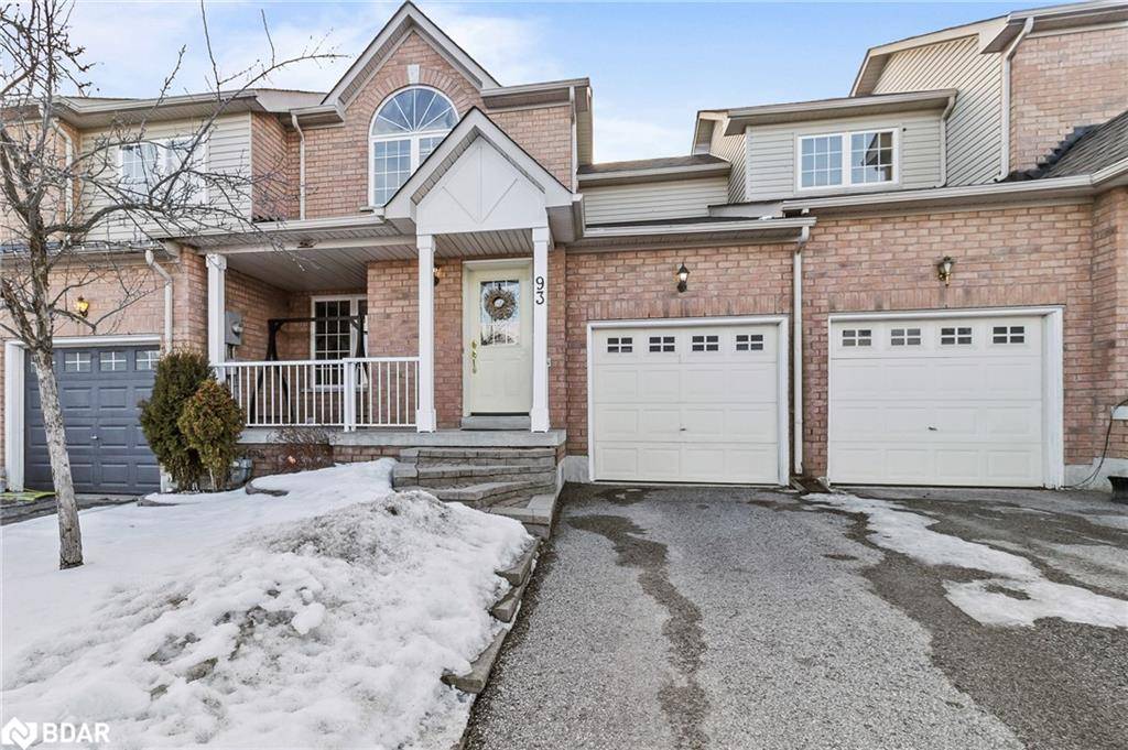 Barrie, ON L4M 1A1,93 Trevino Circle