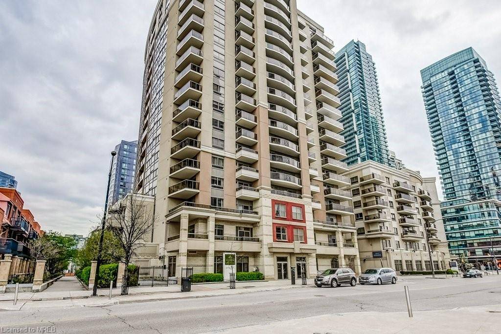 Mississauga, ON L5B 4N1,350 Princess Royal Drive #1408