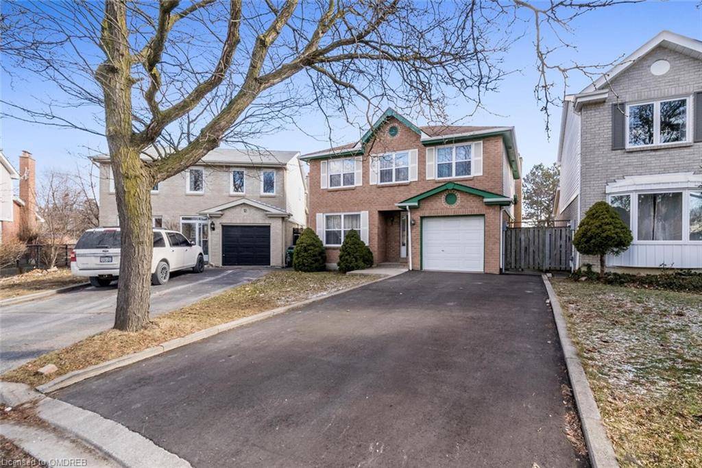 Brampton, ON L6S 3V5,10 Ladin Drive