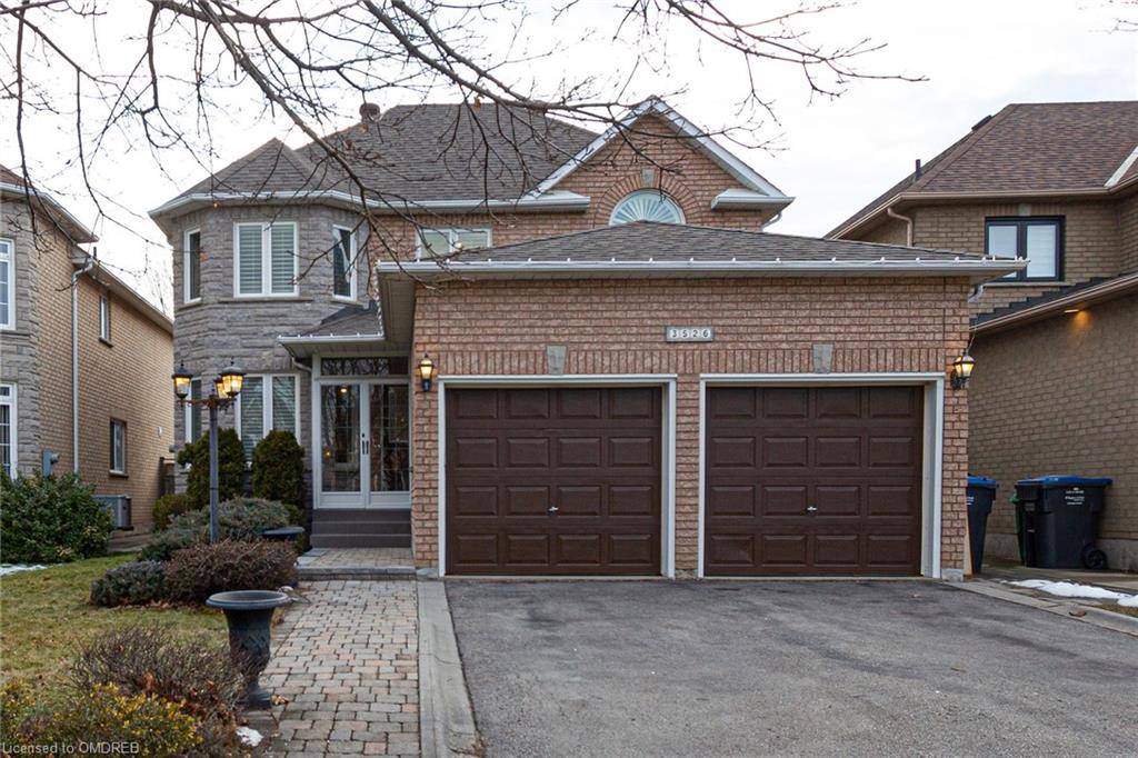 Mississauga, ON L5B 4E1,3526 Old Orchard Park Drive