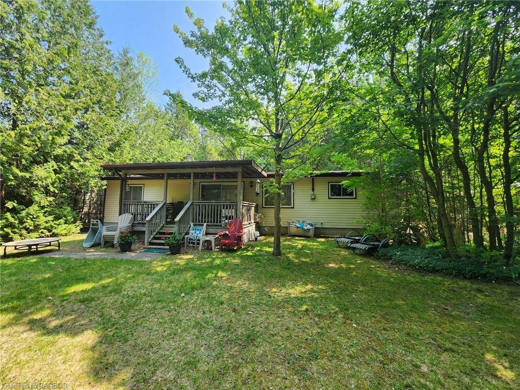 Point Clark, ON N2Z 2X3,149 Huron Road