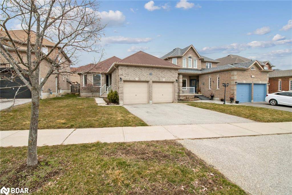 Innisfil, ON L9S 0B4,1353 Perniegie Crescent