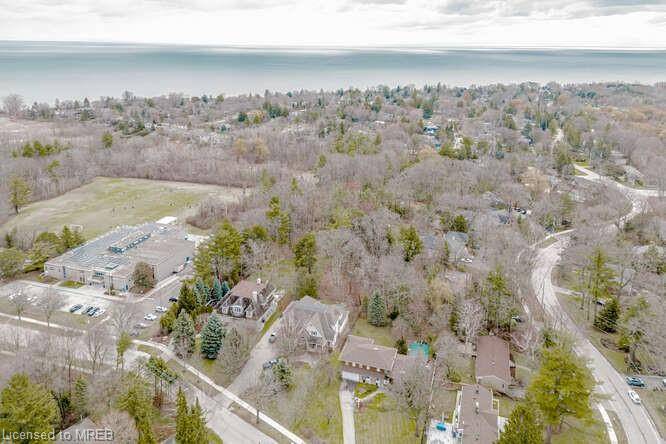 Mississauga, ON L5J 1B5,1590 Green Glade Road