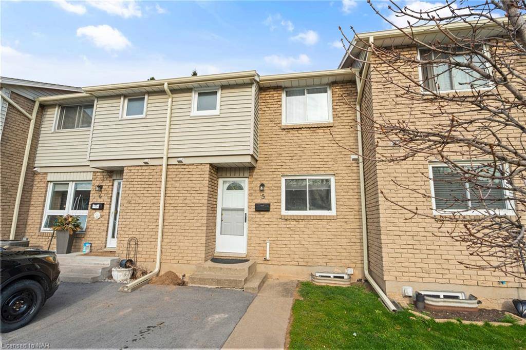 Niagara Falls, ON L2J 3W9,6767 Thorold Stone Road #5