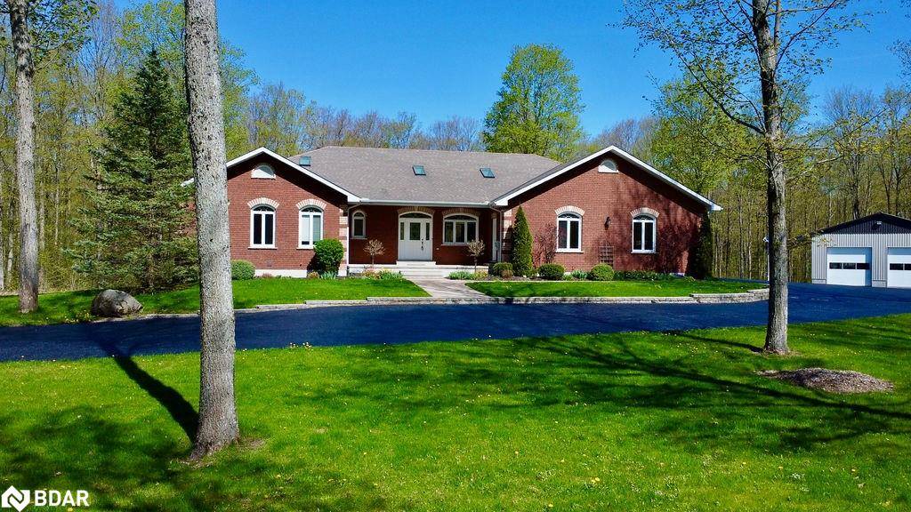 Elmvale, ON L0L 1P0,1524 Flos 8 Road E