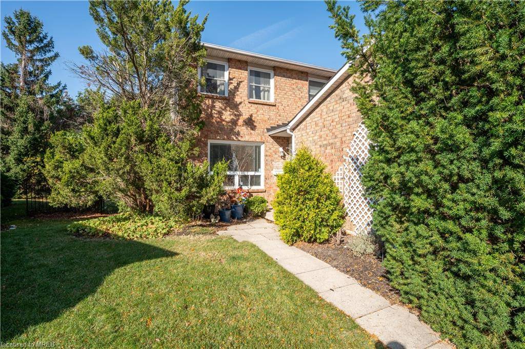 Brampton, ON L6S 4H8,26 Myna Court