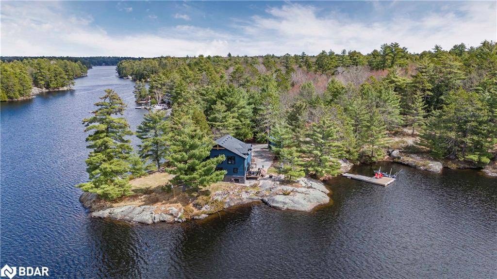 Gravenhurst, ON P1P 1R3,1044 Russells Lane