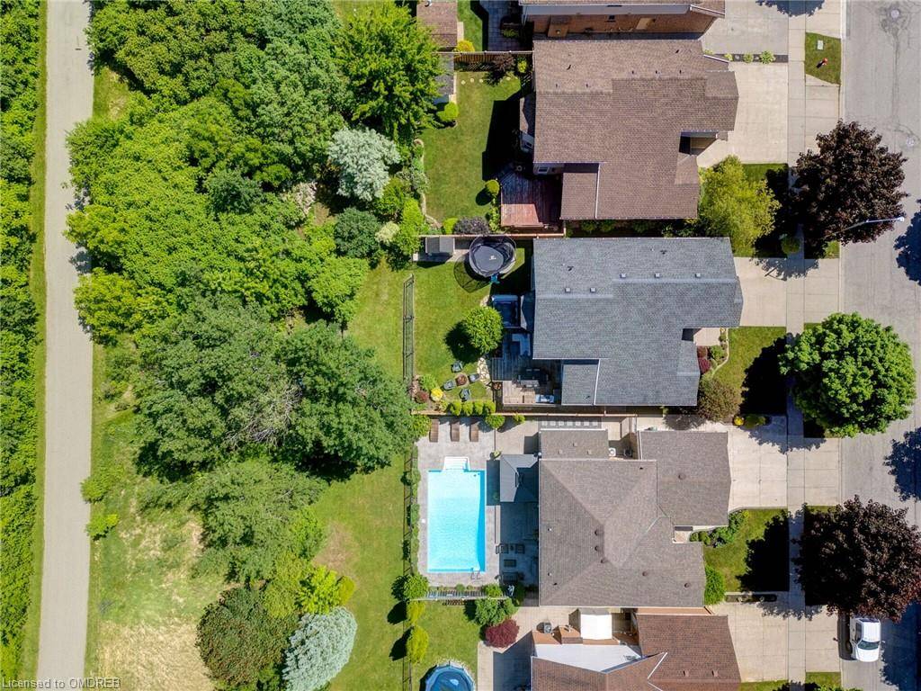 Stoney Creek, ON L8J 3R6,80 Glenhollow Drive