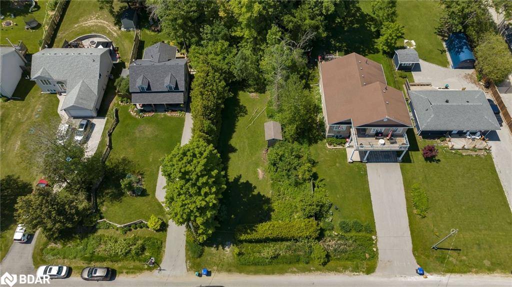 Oro-medonte, ON L0K 1E0,2256 Lakeshore Road E