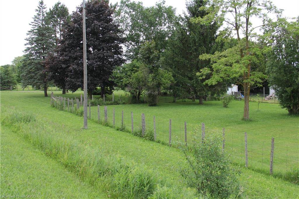 Hanover, ON N4N 3B8,402303 Grey Road 4