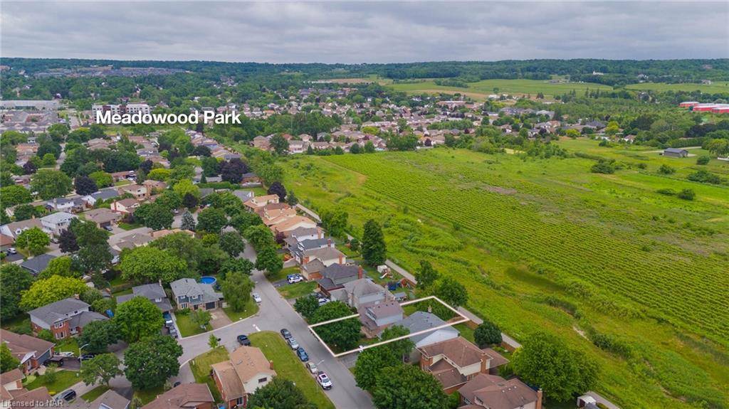 Beamsville, ON L0R 1B5,4526 Green Meadow Boulevard