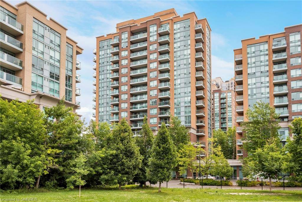 Etobicoke, ON M9A 5G4,15 Michael Power Place #1109