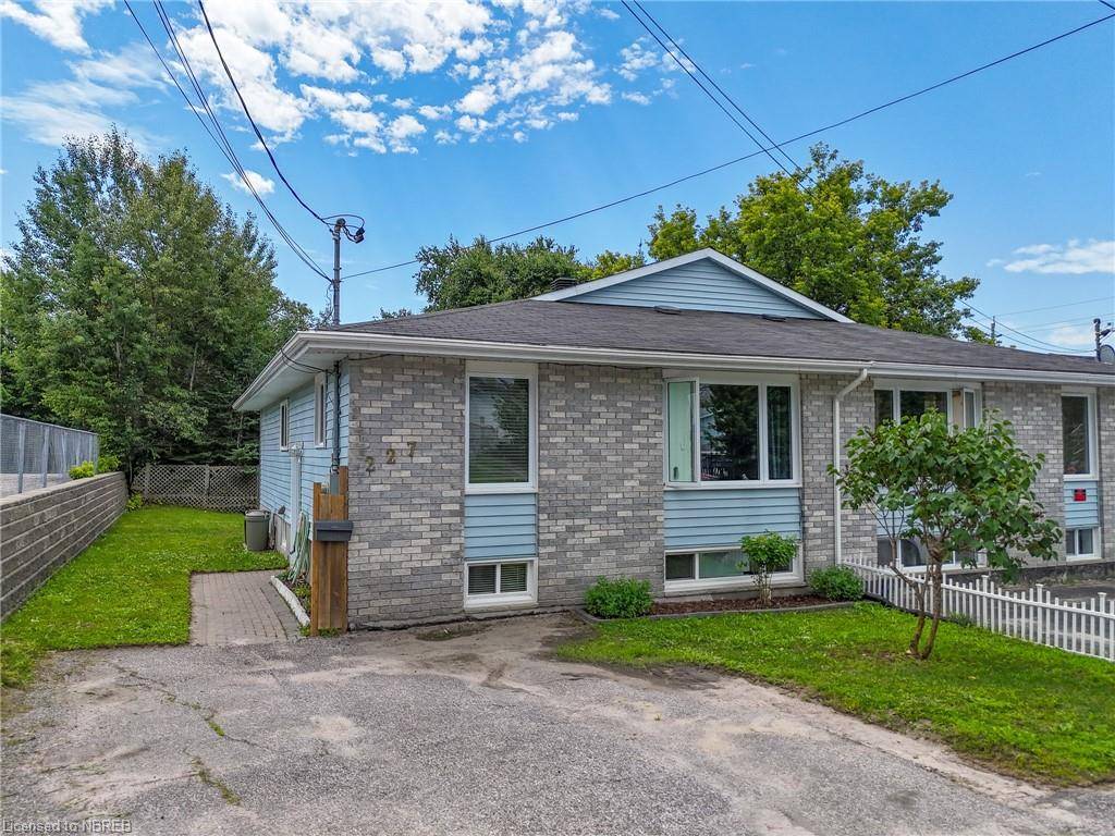 North Bay, ON P1B 7J6,227 Albert Avenue