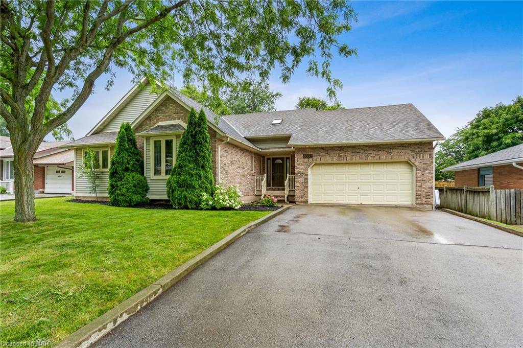 Beamsville, ON L0R 1B7,4092 Barry Drive