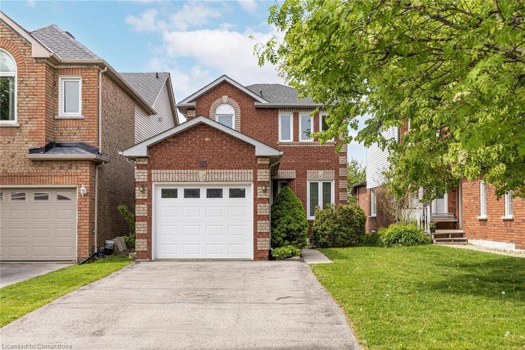 Waterdown, ON L0R 2H5,35 Chatsworth Crescent