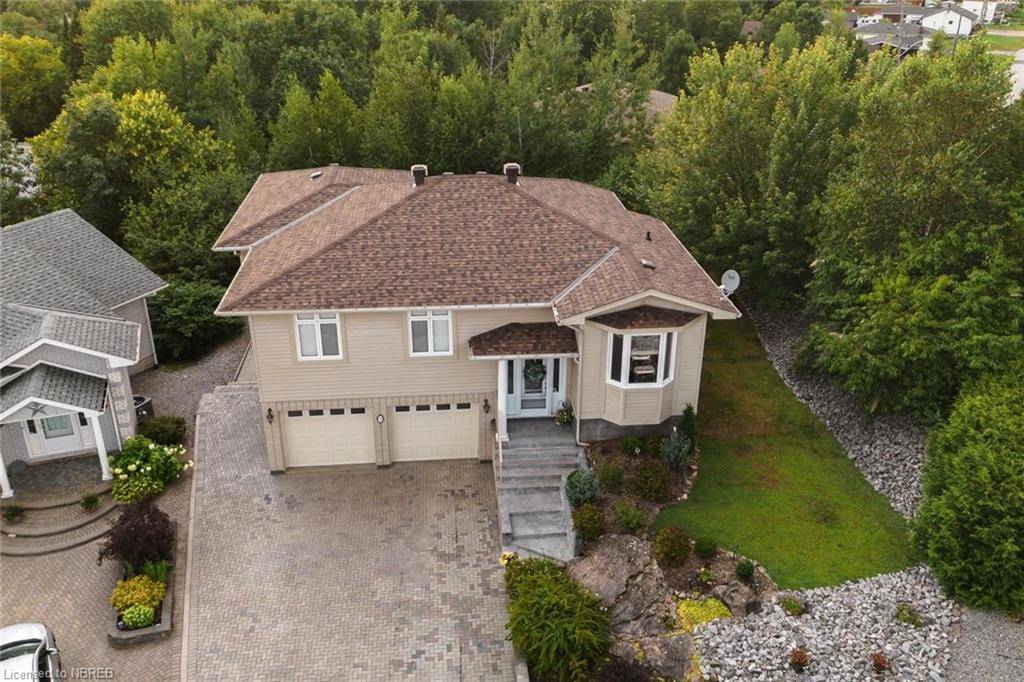 Callander, ON P0H 1H0,5 Pleasantview Place