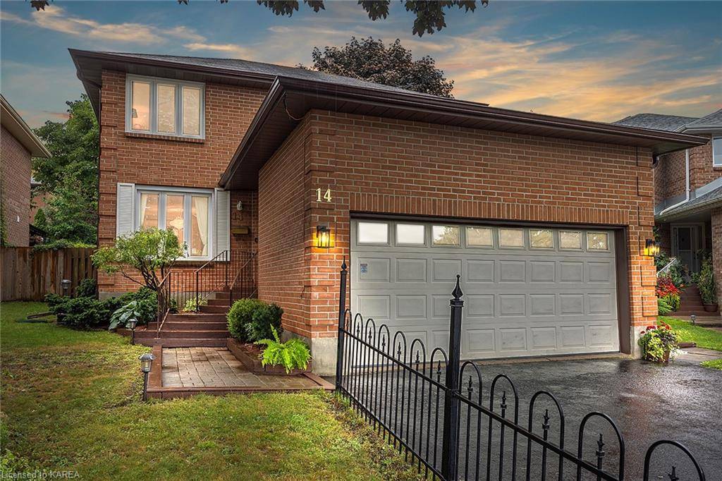 Kingston, ON K7M 7S9,14 Balmoral Court