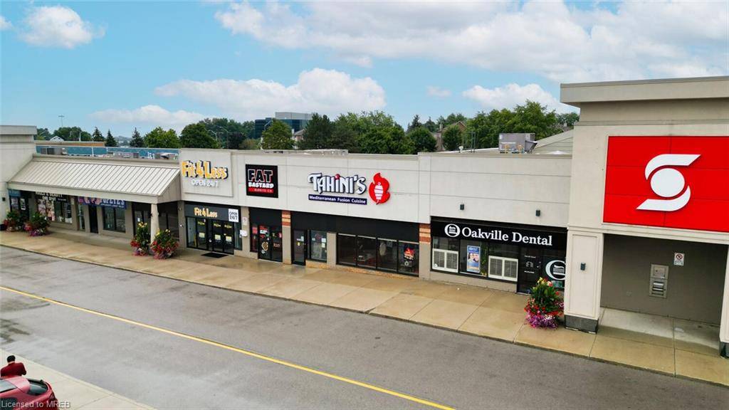 Oakville, ON L6M 2S2,300 North Service Road #B3A