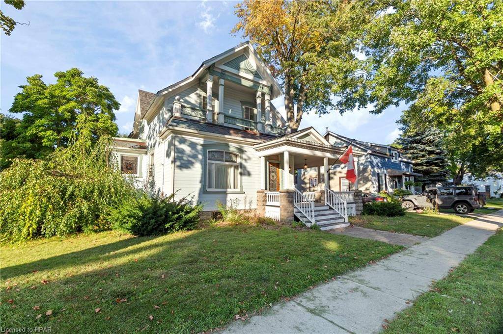 Seaforth, ON N0K 1W0,116 Goderich Street W