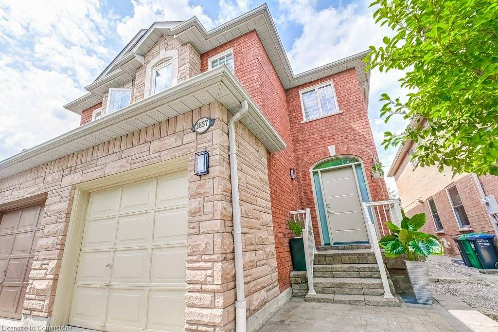 Mississauga, ON L5N 7W3,3857 Foxborough Trail