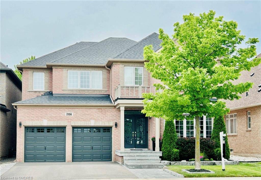 Oakville, ON L6M 0B8,2156 Colonel William Parkway