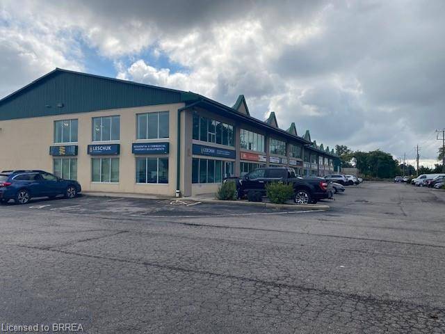 Brantford, ON N3S 7V9,340 Henry Street #Upr 7