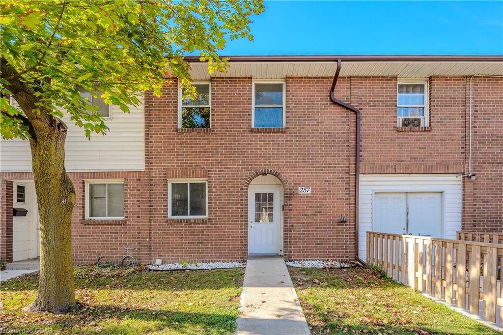 Guelph, ON N1H 6R3,31 Greengate Road #257