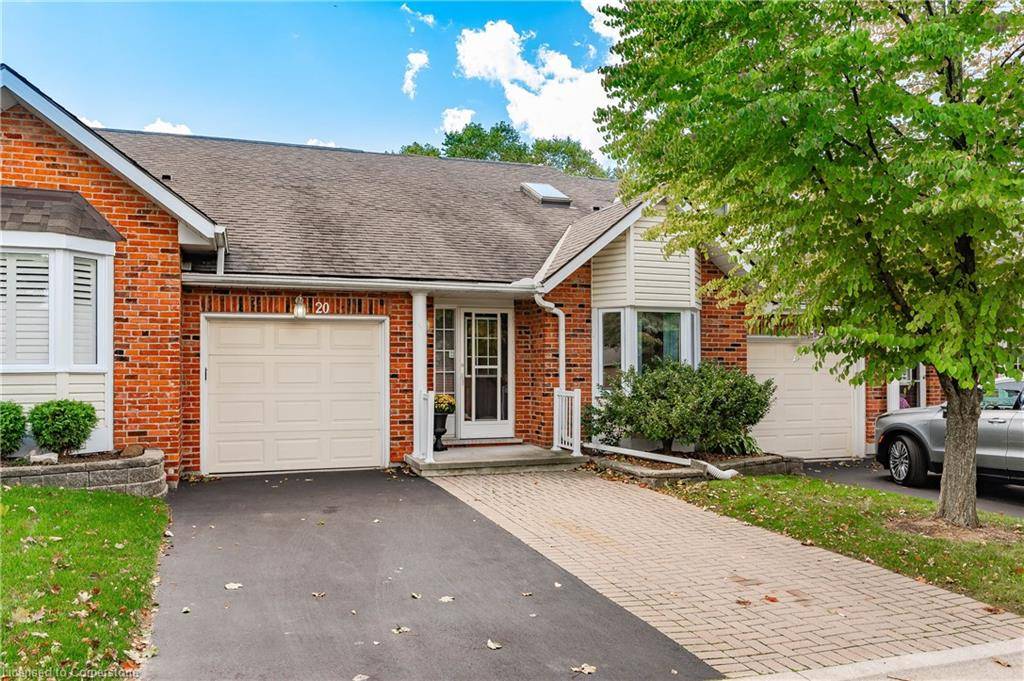 Ancaster, ON L9K 1J7,810 Golf Links Road #20