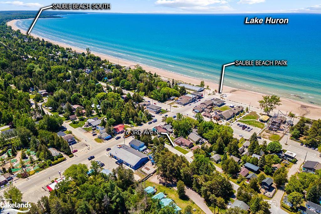 Sauble Beach, ON N0H 2G0,6 Third Avenue N