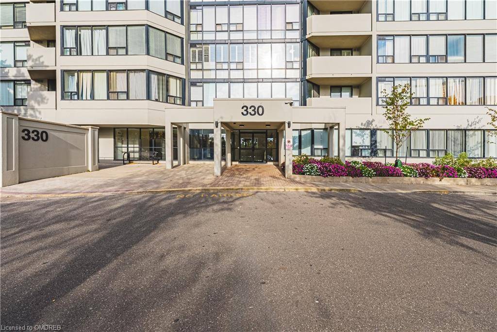 Mississauga, ON L5B 3Y1,330 Rathburn Road W #908