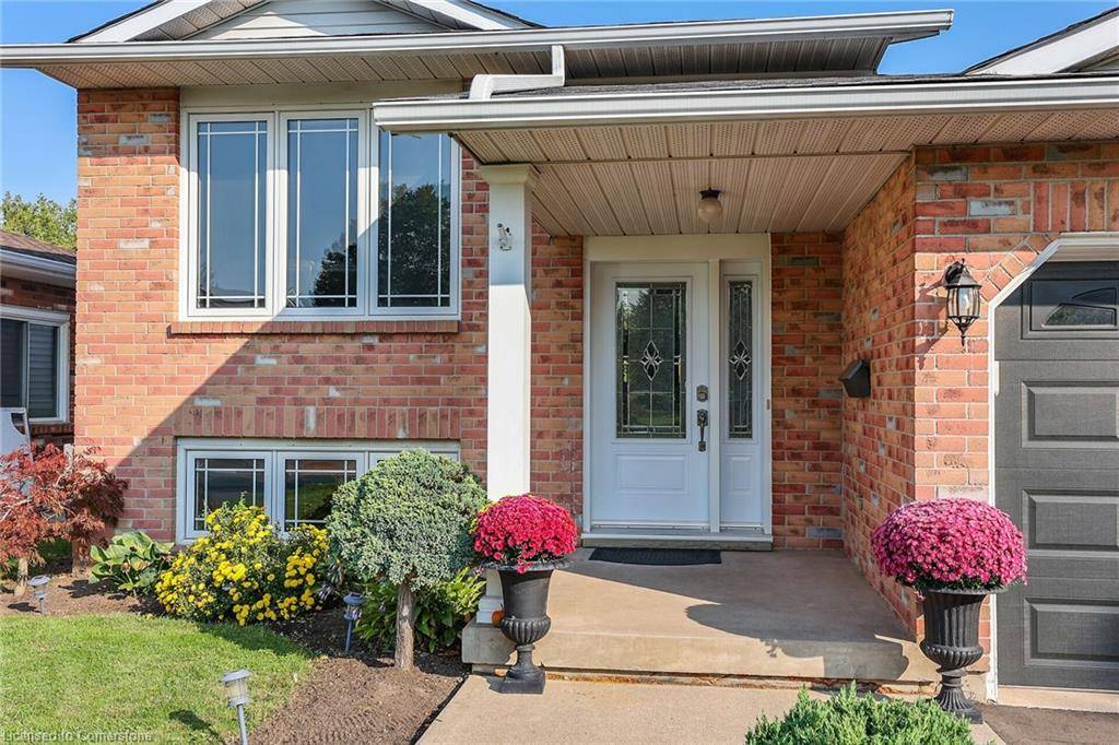 Beamsville, ON L0R 1B5,4931 Homestead Drive