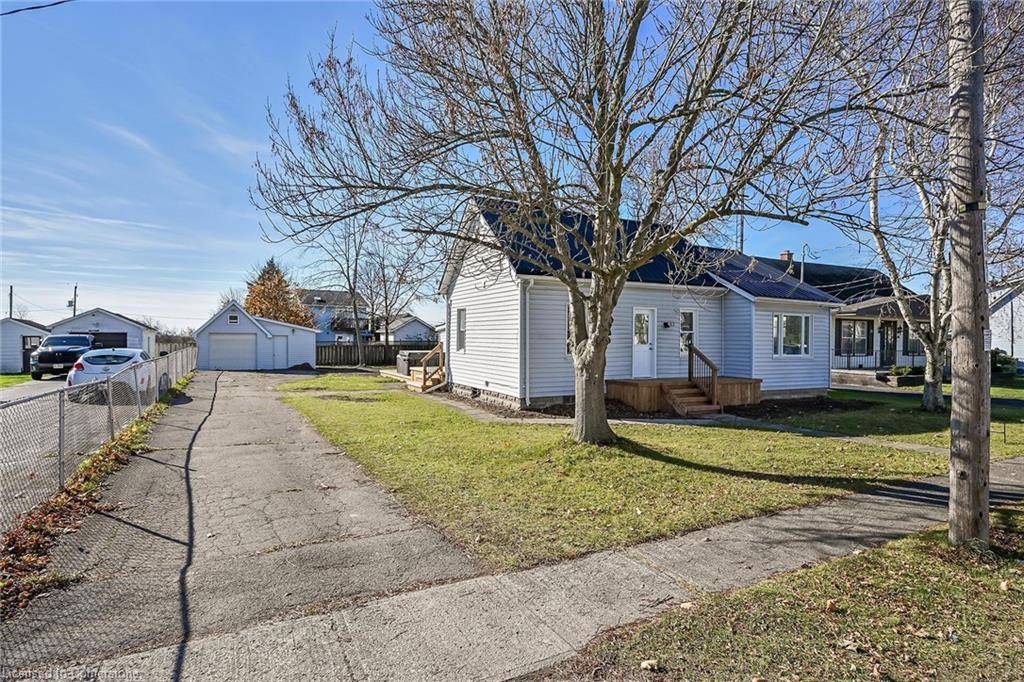 Hagersville, ON N0A 1H0,53 Jane Street