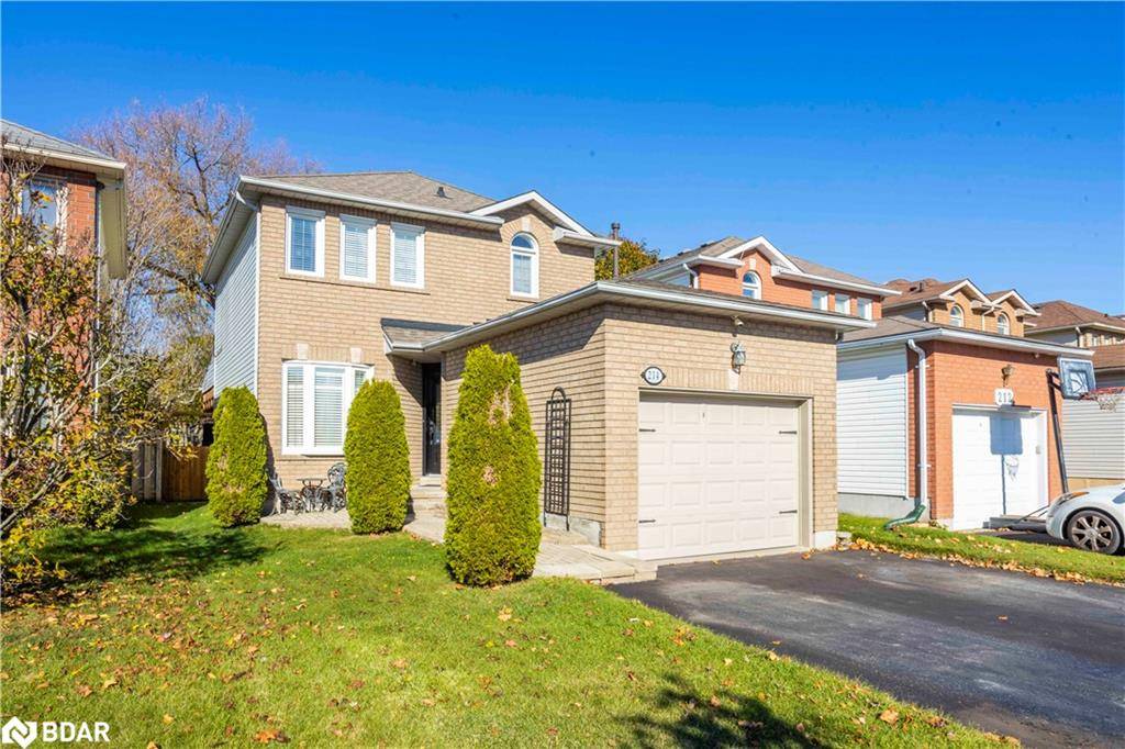 Cobourg, ON K9A 5L3,214 Sutherland Crescent