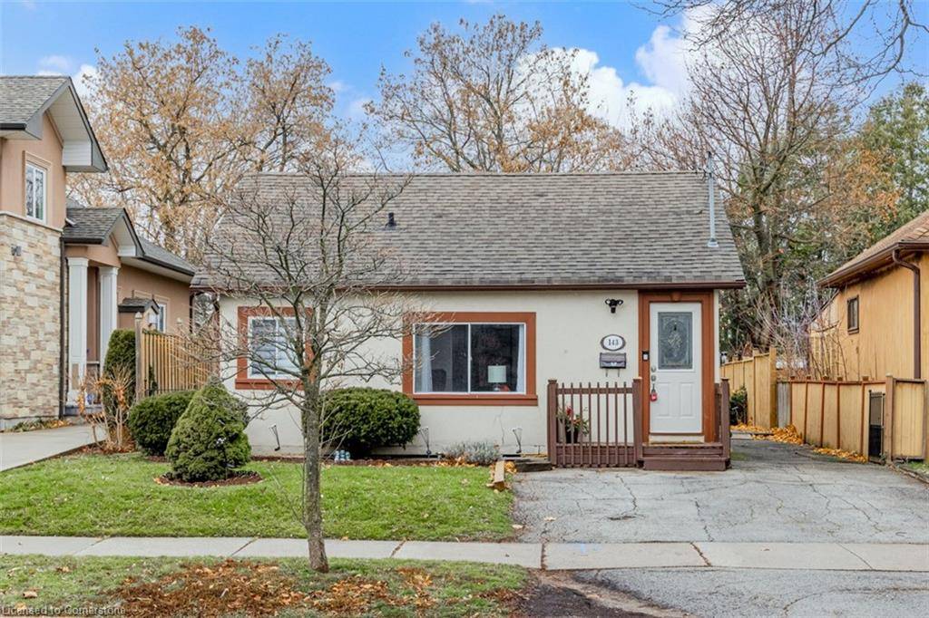 Oakville, ON L6K 1X8,143 Stewart Street