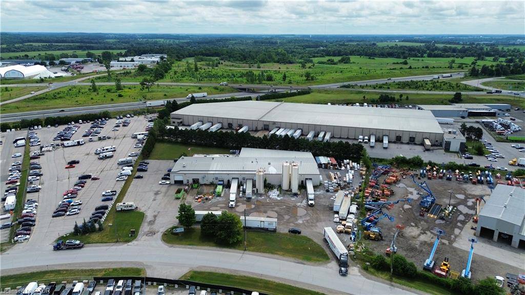 Ayr, ON N0B 1E0,15 Waydom Drive