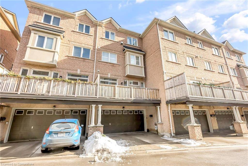 Mississauga, ON L5G 4W2,60 Rosewood Avenue #224