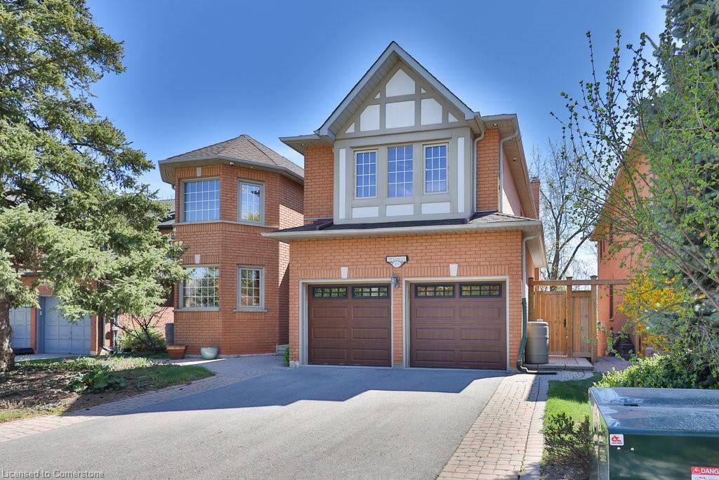 Oakville, ON L6H 5X7,391 March Crescent