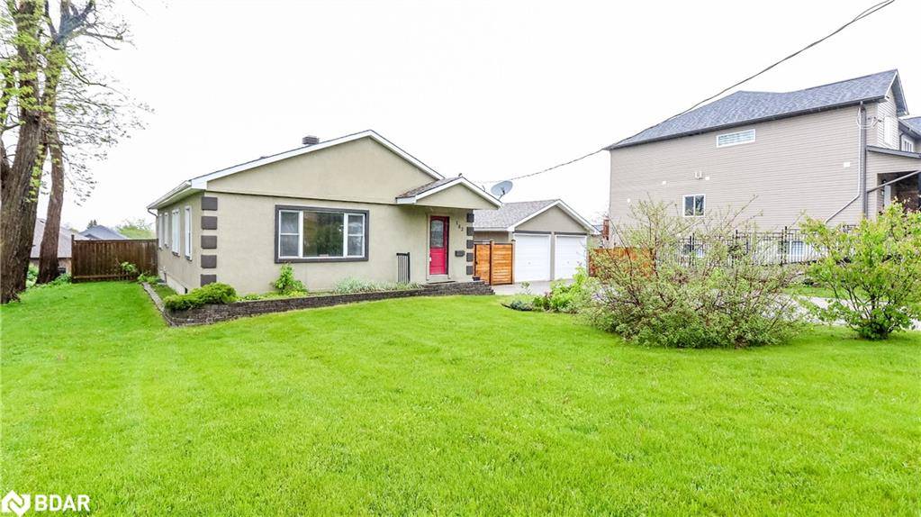 Barrie, ON L4N 3V6,182 Ardagh Road