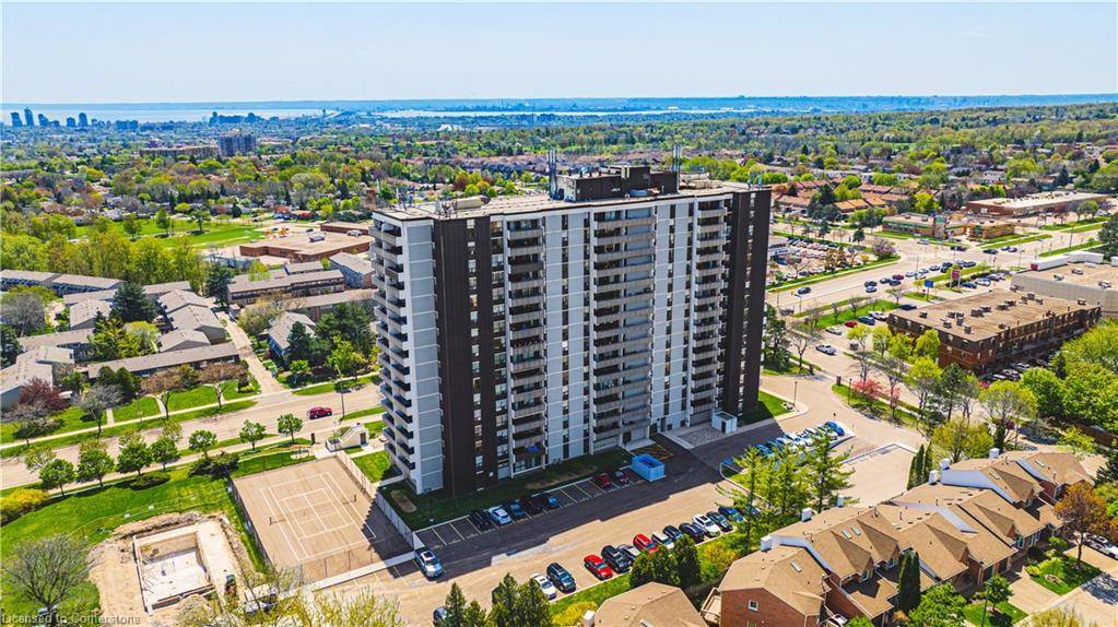 Burlington, ON L7P 3P4,2055 Upper Middle Road #509