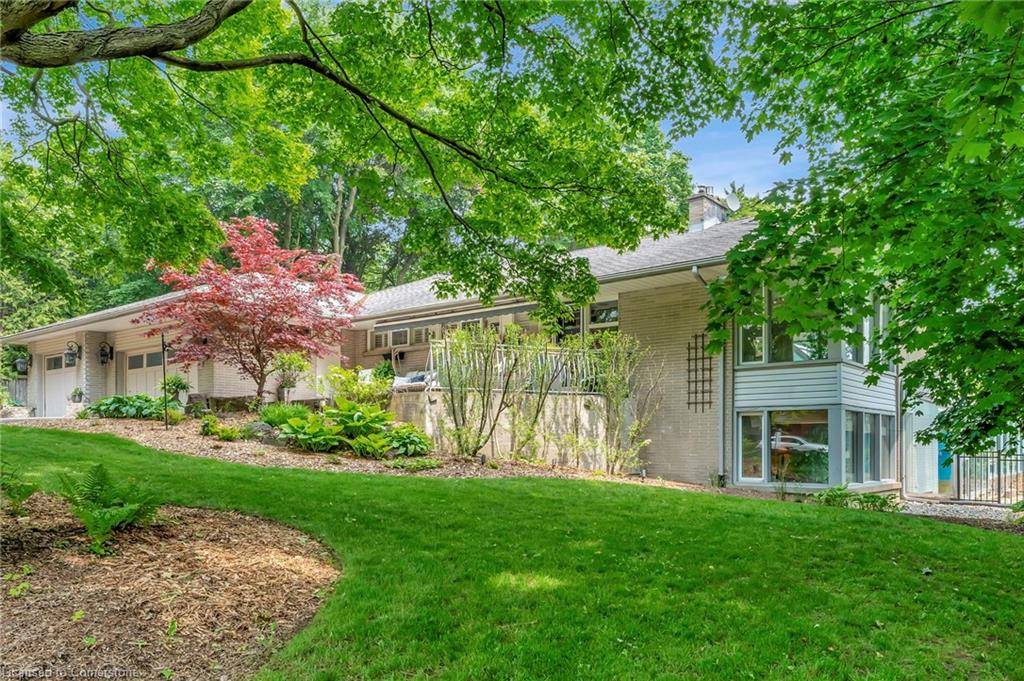 Guelph, ON N1E 1W9,5 Orchard Crescent