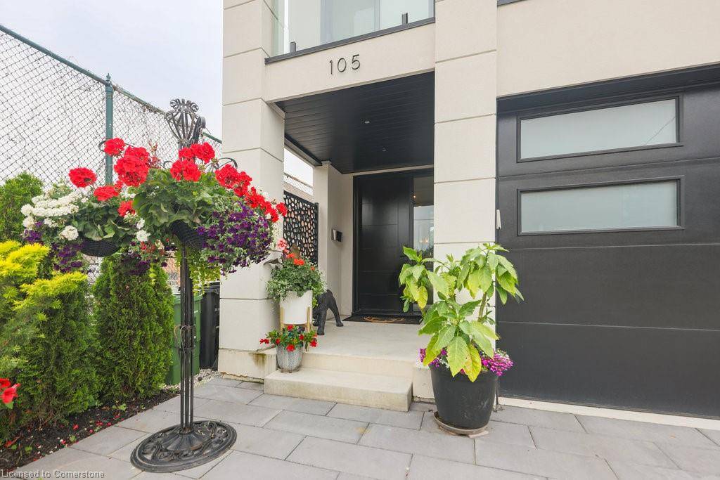 Toronto, ON M8V 3E9,105 Tenth Street