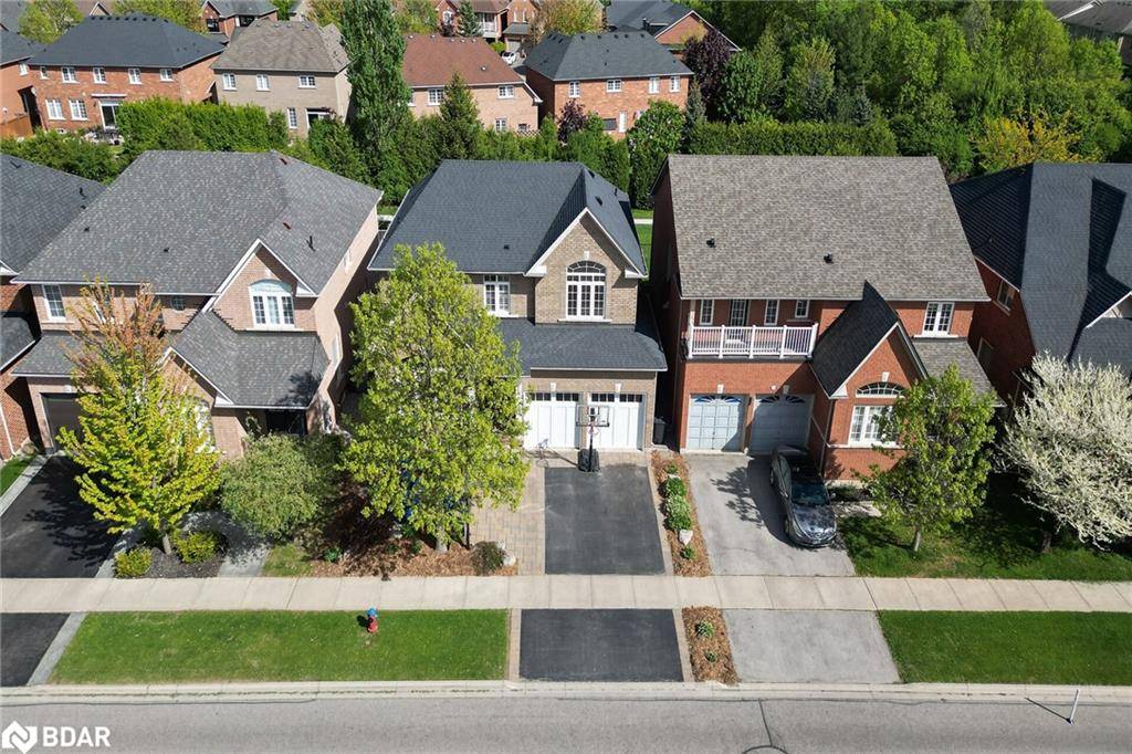 Oakville, ON L6M 5A2,2209 Falling Green Drive
