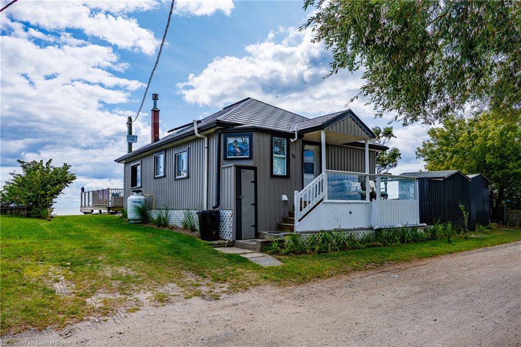 Port Rowan, ON N0E 1M0,221-223 Hastings Dr