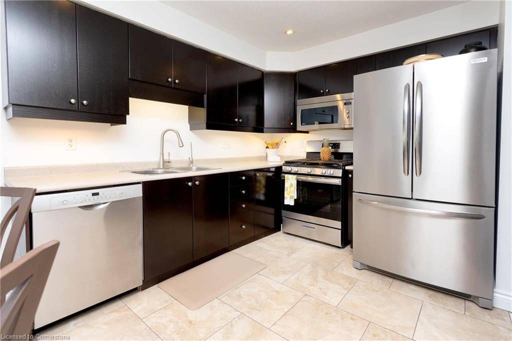 Kitchener, ON N2A 0A6,127 Sims Estate Drive