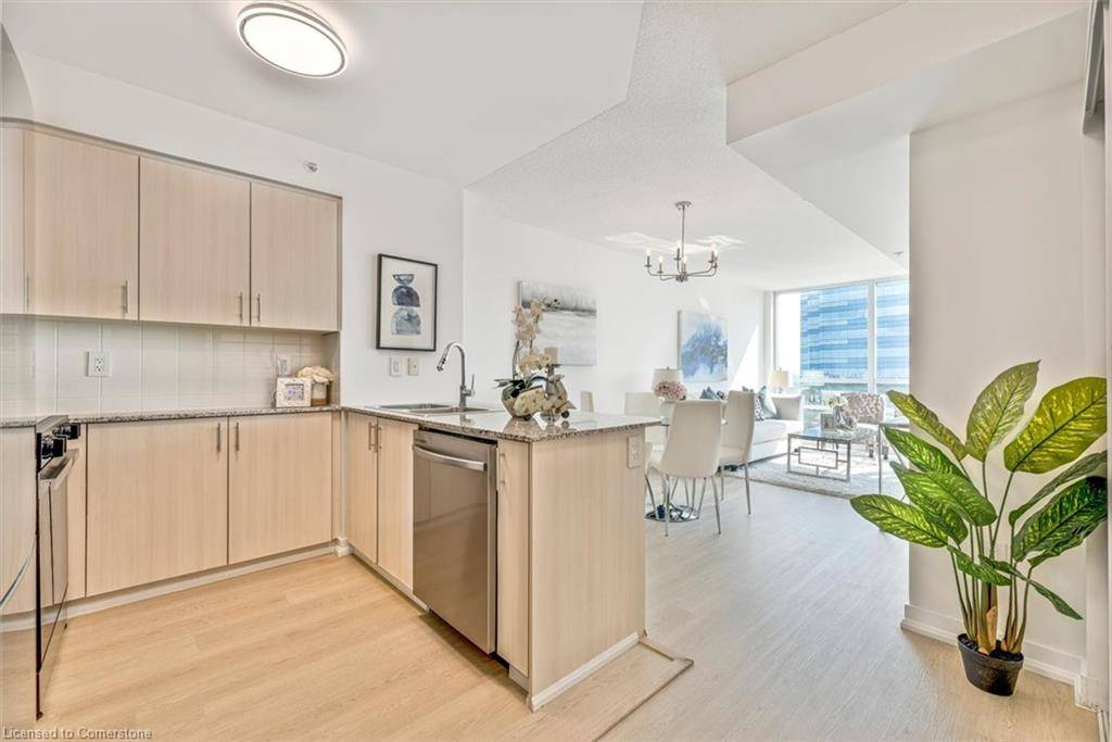 Toronto, ON M2M 0B1,5740 Yonge Street #1608